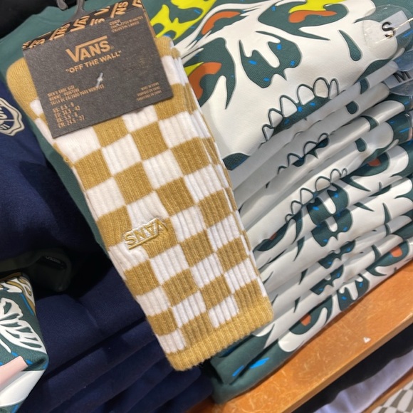 VANS "Off The Wall" socks Checkerboard
NWT (1 pair) - Picture 5 of 16